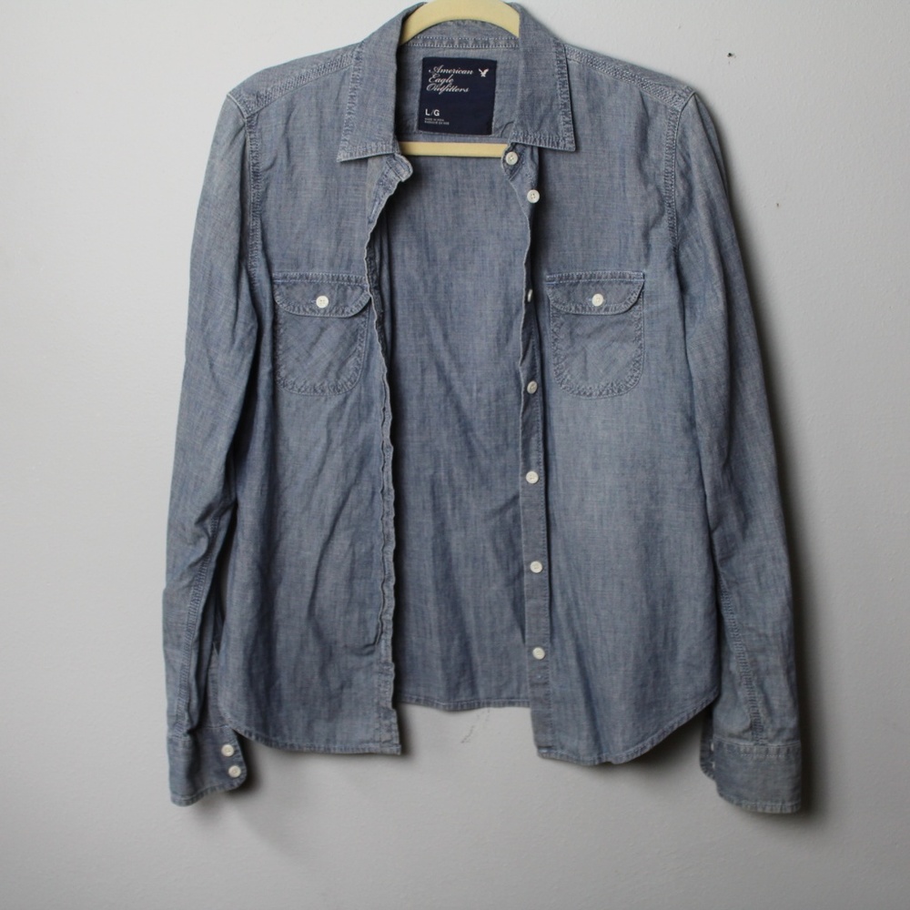 American Eagle Outfitters Chambray, Denim Shirt